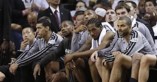 卡萨诺盛赞劳塔罗：他已经4年没去休假了，批评他的人真无知（卡萨诺力挺劳塔罗：连续四年未休假仍被质疑，批评者实在无知）