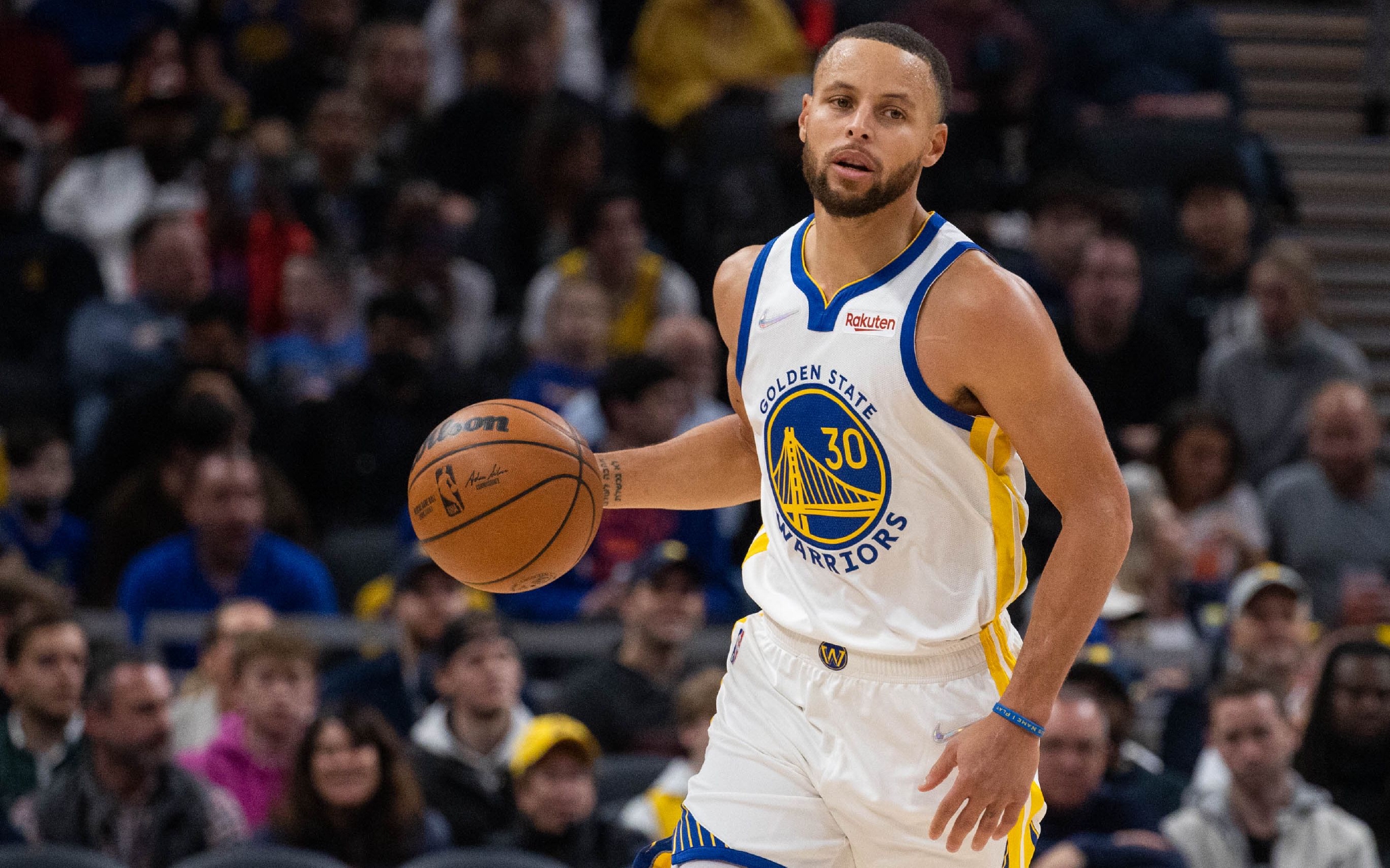 所有纹身都记述我的勤奋之道——格里马尔多的职业信仰（每一道纹身皆为勤勉作证：格里马尔多的职业信仰）