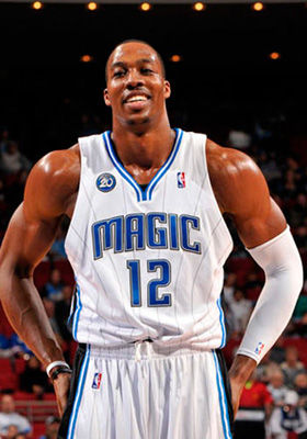 杜兰特谈韦德&哈登话题：韦德第一冠打法太疯狂 哈登打一样的篮球（杜兰特谈韦德和哈登：韦德首冠时打法极其疯狂，哈登风格如出一辙）