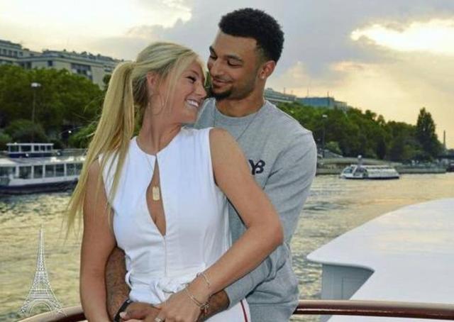 里夫斯14分7助攻＆艾顿10分，湖人半场轰出67分（里夫斯14分7助攻、艾顿10分，湖人半场轰下67分）