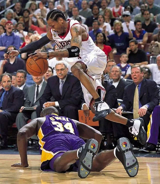 国脚谈留洋：竞争巨大但不会放弃（国脚谈留洋：竞争激烈，仍将坚持）