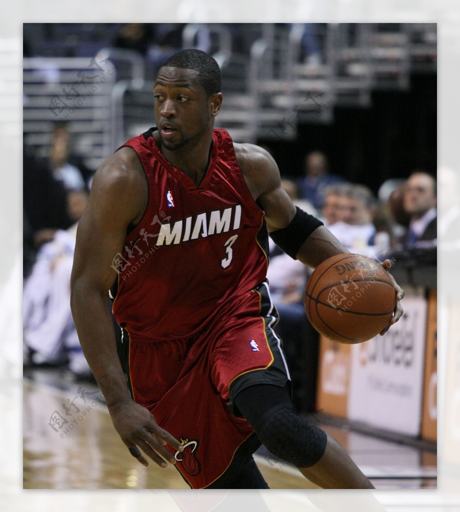 六台：拉莫斯将离开墨西哥蒙特雷队，但他不会退役（六台：拉莫斯将与墨西哥蒙特雷分道扬镳，但不会就此挂靴）