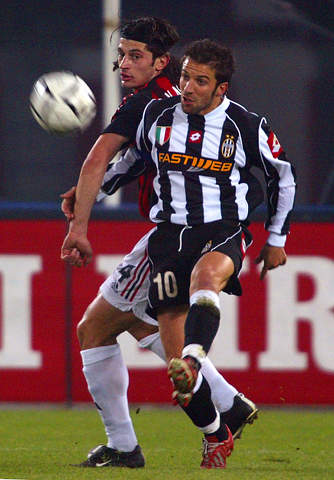 官方：亚特兰大解雇主帅尤里奇；本赛季带队意甲前11轮仅2胜（亚特兰大官宣解聘主帅尤里奇：本赛季意甲前11轮仅获2胜）