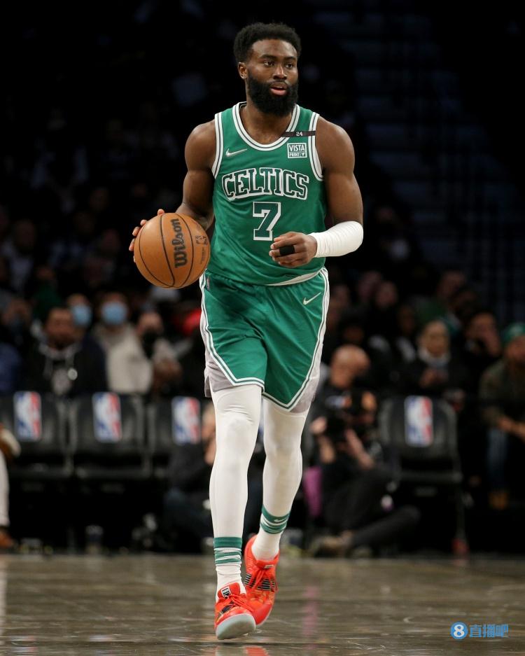 除了炮轰WTT压榨球员，我们该理解更多，不辜负孙颖莎的长期坚守（与其只炮轰WTT压榨球员，不如多些理解，别辜负孙颖莎的长期坚守）