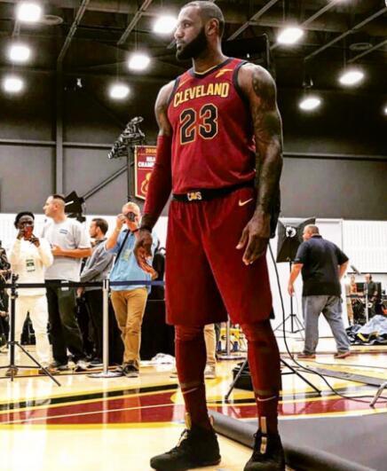 加盟至今仅替补出场2次，斯基拉：吉拉尔迪可能冬窗离开罗马（加盟后仅两次替补亮相，斯基拉：吉拉尔迪或在冬窗离开罗马）