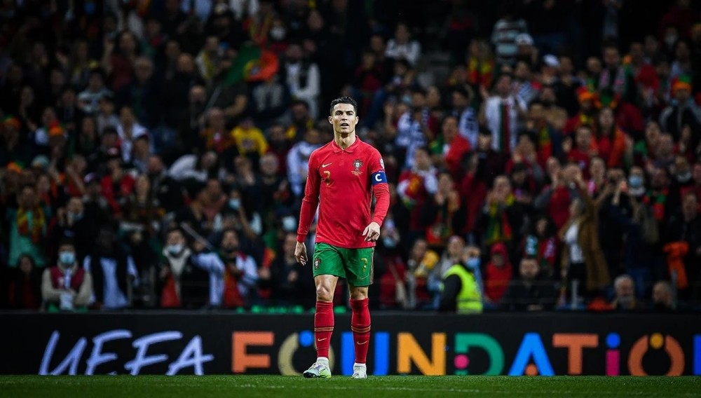 篮球NBA史上新纪录诞生，连续三场50+！（NBA历史被改写：连续三战50+创纪录）